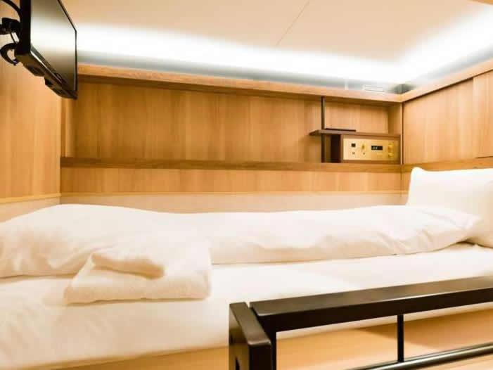 Cabin Inn Kyoto Sanjo Kawaramachi 外观 照片